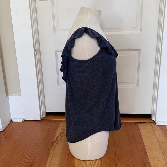 Chaser NWT Blue Ruffled Tank Top Medium - Picture 2 of 4